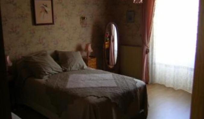 Le Puits Fortifie Salives Room photo