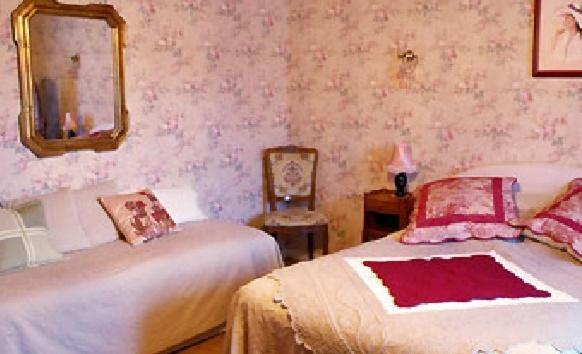 Le Puits Fortifie Salives Room photo